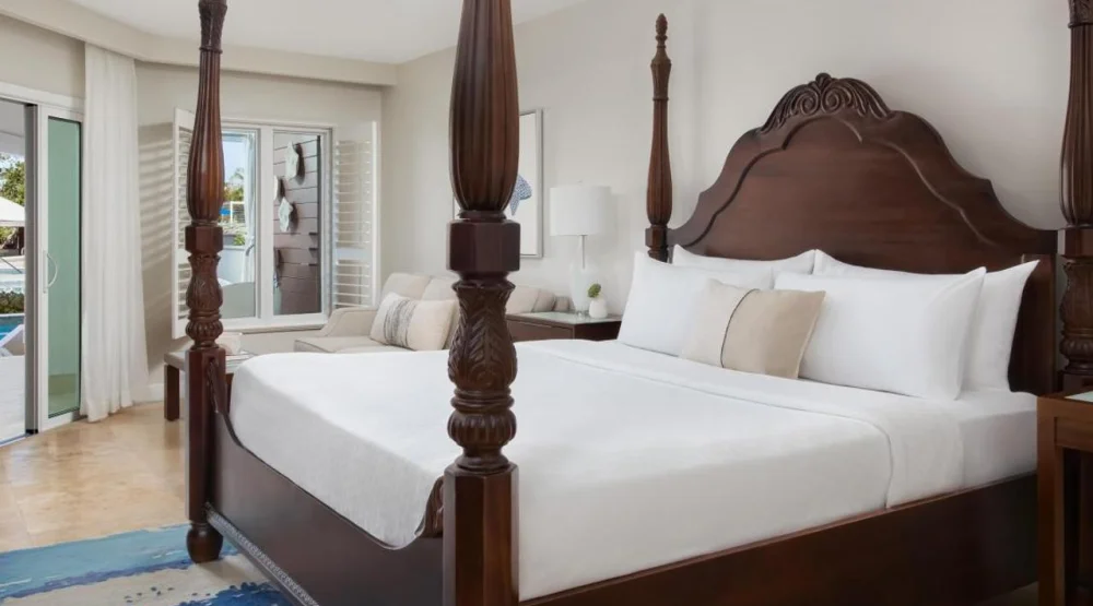 Starlight Beachfront Swim-up Club Level Junior Suite W/ Patio at Sandals South Coast