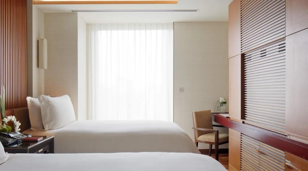 Executive Suite with Twin Beds at The Peninsula Tokyo