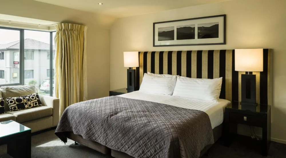 Superior One Bedroom Apartment - Max Four at Canmore Chateau Marlborough