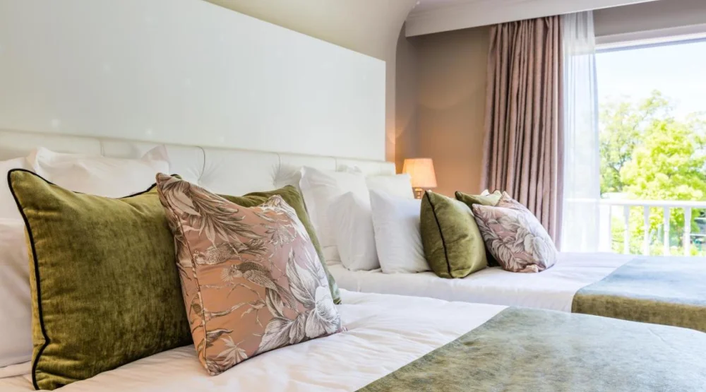 One Bedroom Suite with Spa Bath at Mangapapa Hotel