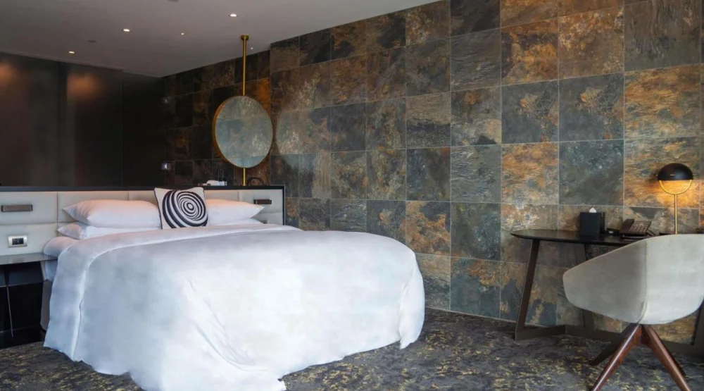 Studio King Room at SO Auckland