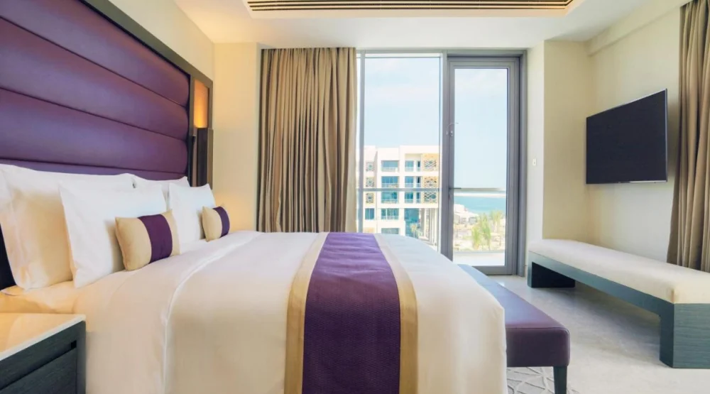Deluxe Sea View Suite at Kempinski Hotel Muscat