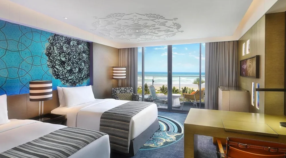 Fabulous Room, Two Double, Seafront, Balcony at W Muscat