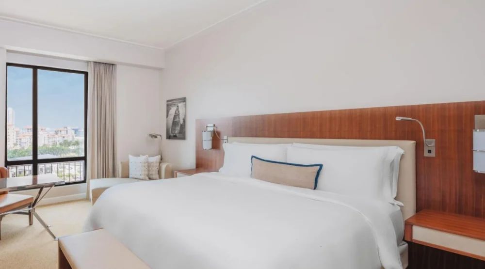 Deluxe Urban View, Guest Room, One King, City View at The Santa Maria a Luxury Collection Hotel & Golf Resort