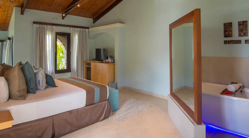 Standard Room at Coco de Mer Black Parrot Suites